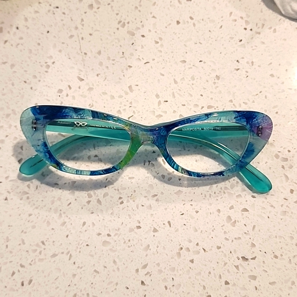 KADON MARIPOSITA READERS